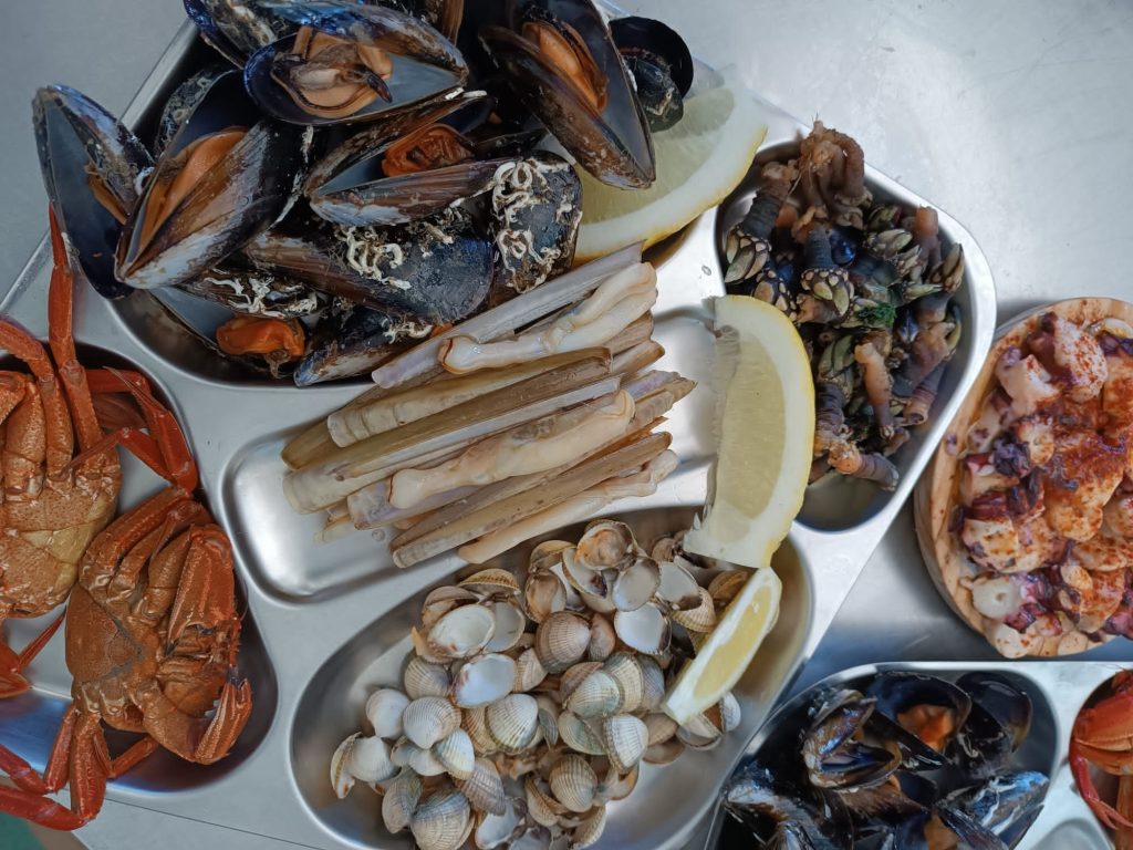 Stolt Sea Farm apoya a los pescadores locales en España
